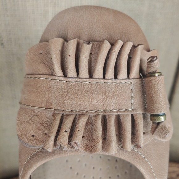 Women's Trotters shoes - Picture 4 of 8